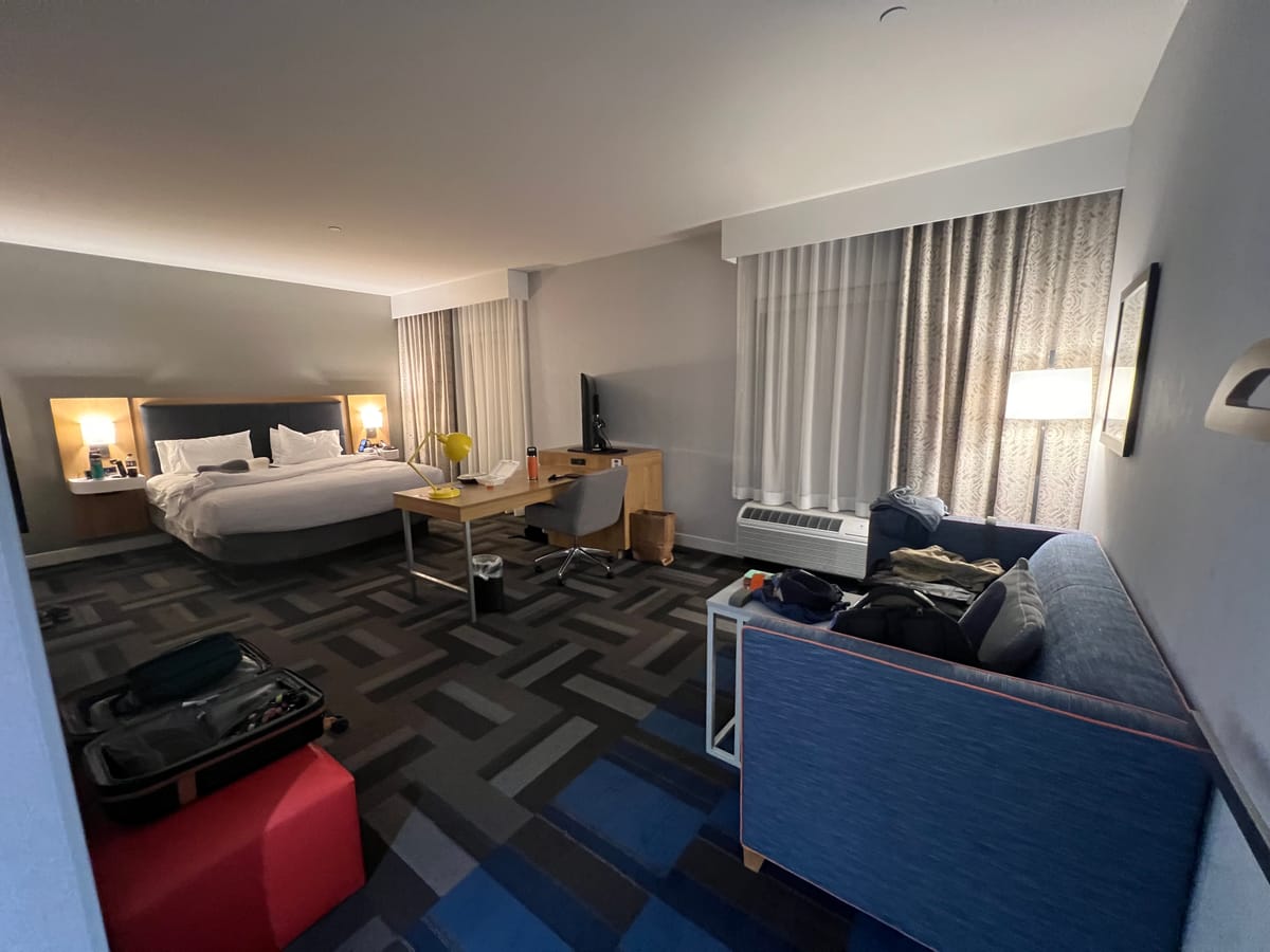 Hampton Inn and Suites Boston/Waltham — 4