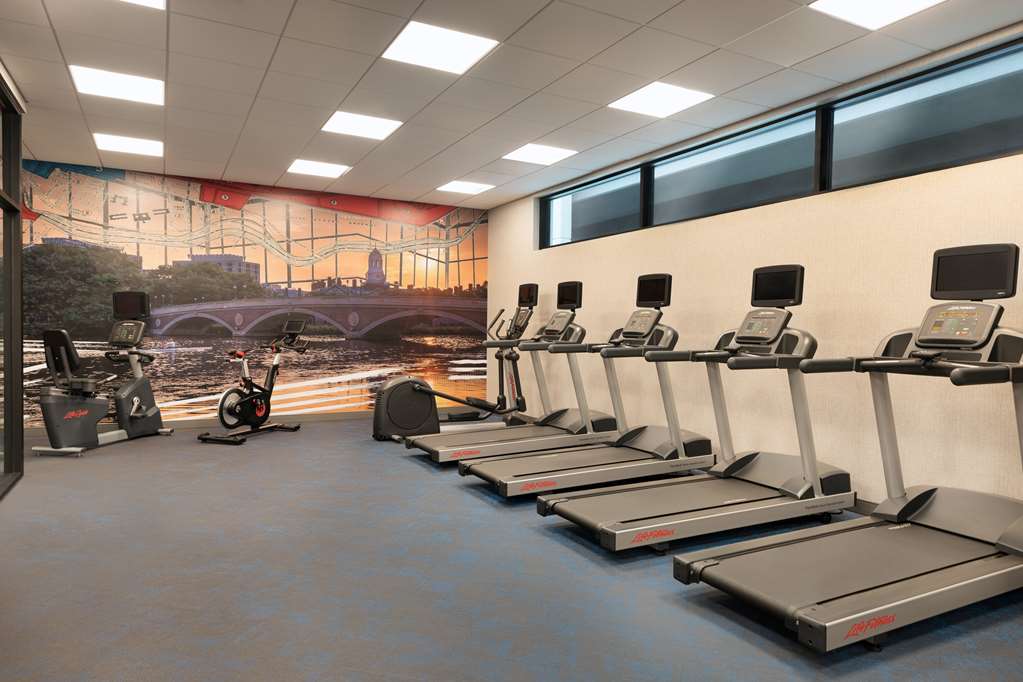 Hampton Inn & Suites Watertown Boston — 5