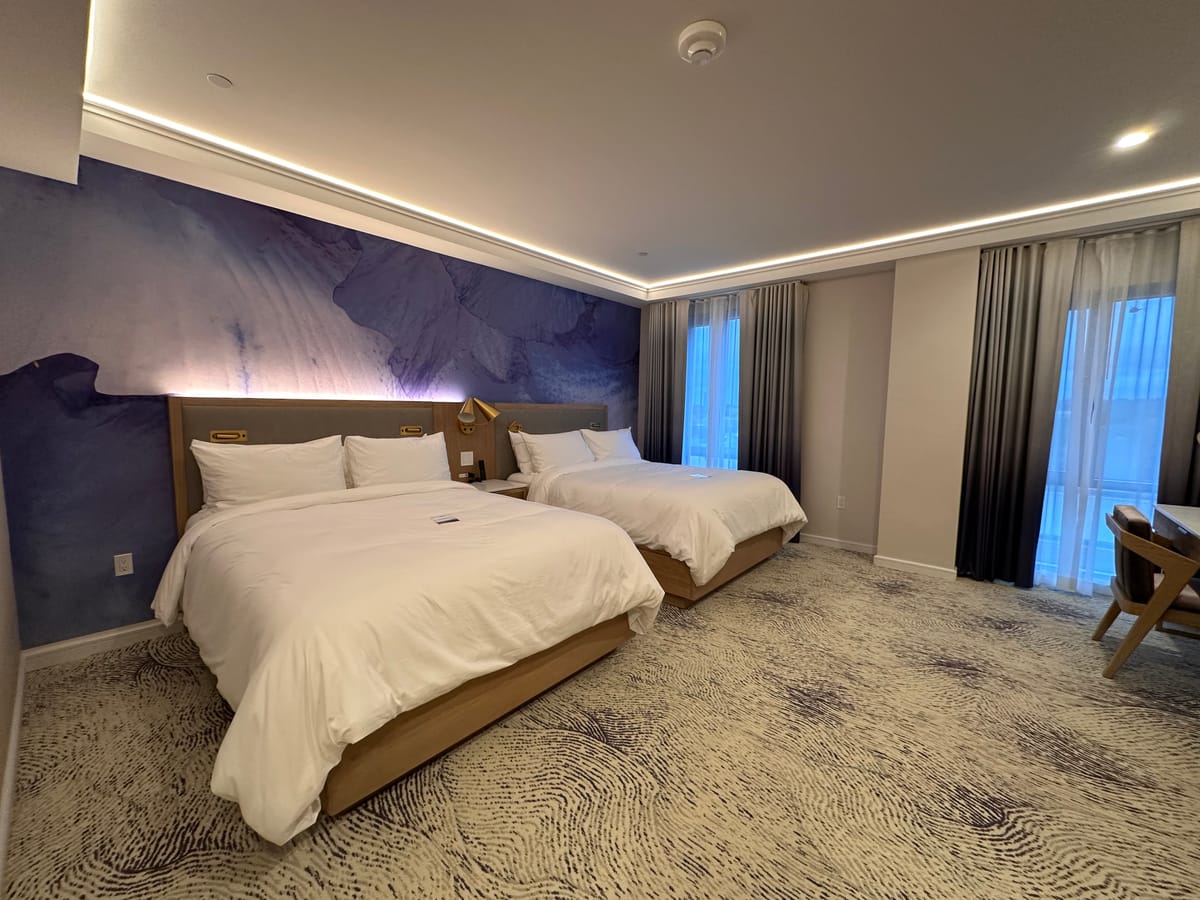 Iris Hotel Boston — 2