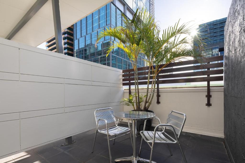 George Hotel Brisbane, Independent Collection by EVT — 4