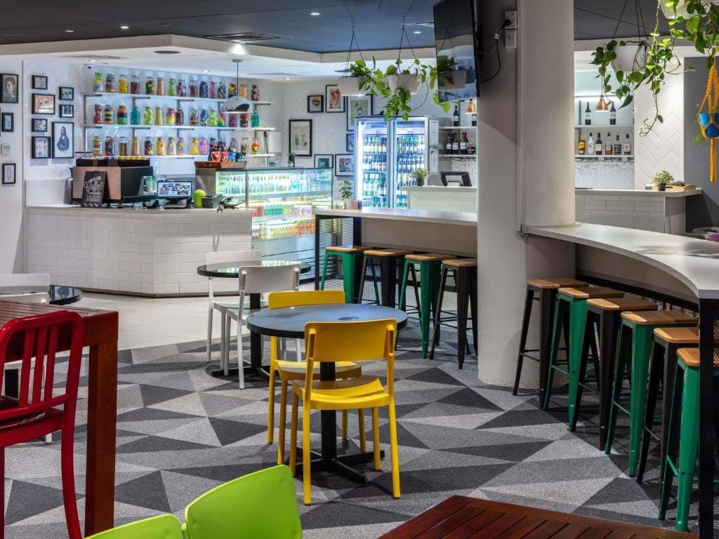 ibis Styles Brisbane Elizabeth Street — 5