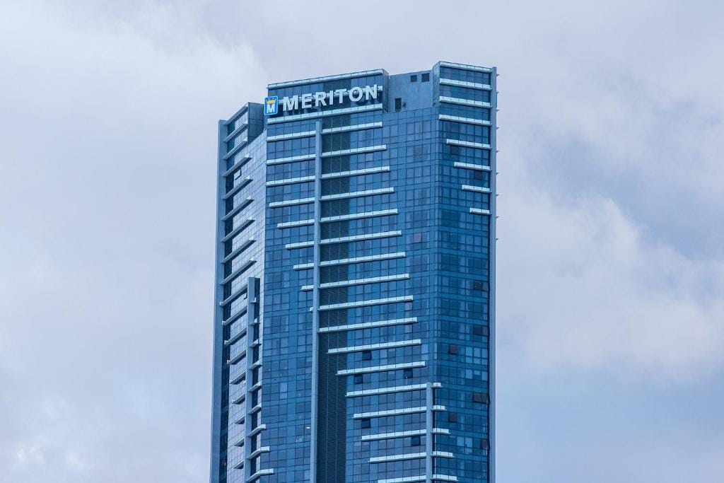 Meriton Suites Adelaide Street, Brisbane — 2