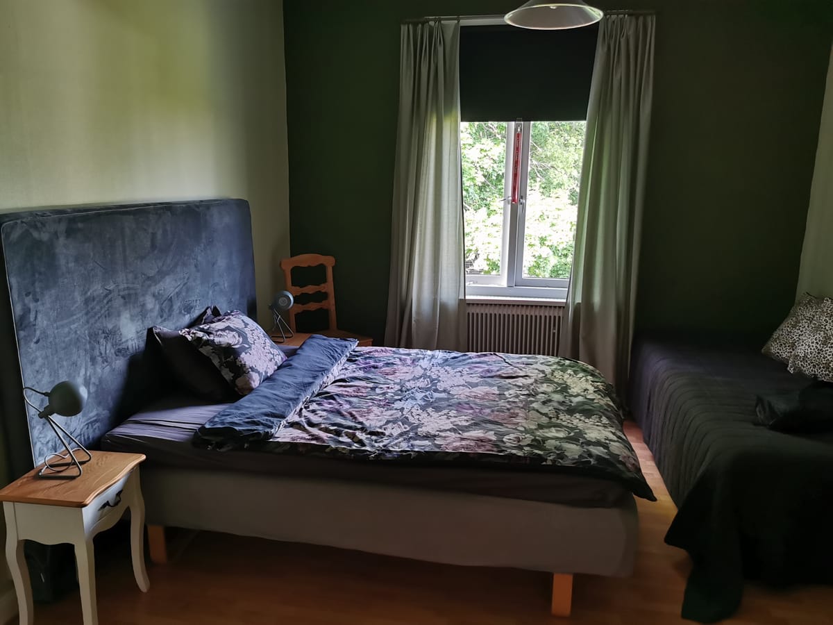 Ekeby i Bro — 4