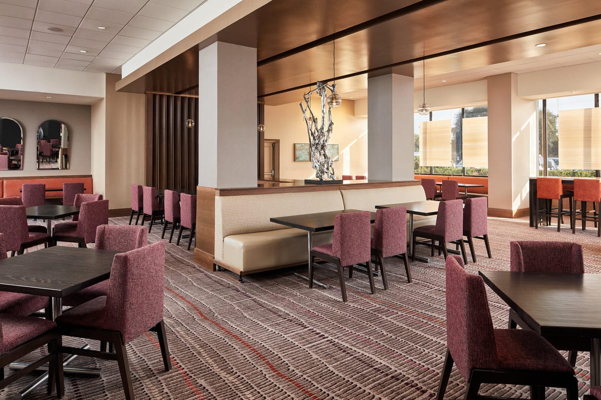 Crowne Plaza Dallas Market Ctr - Love Field by IHG — 5