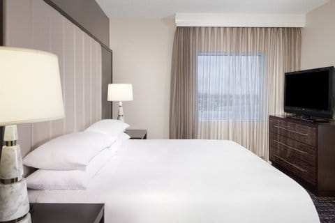 Dallas Marriott Suites Medical/Market Center — 3