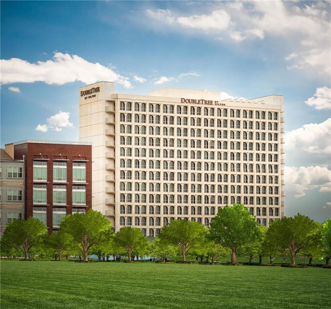 DoubleTree by Hilton Hotel Dallas - Market Center — 3