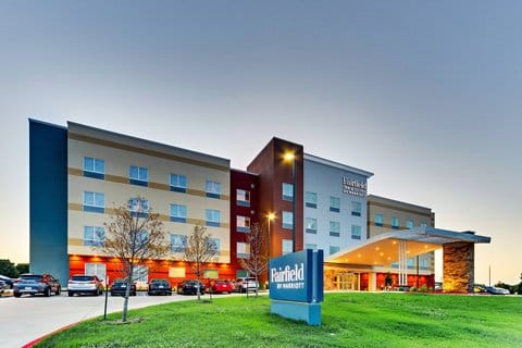 Fairfield by Marriott Inn & Suites Dallas Love Field — 2