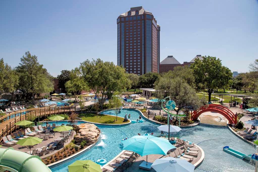 Hilton Anatole — 1