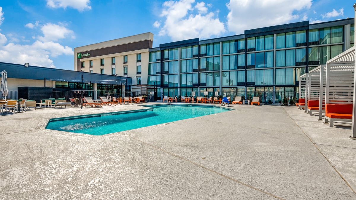 Staybridge Suites Dallas Market Ctr Love Field by IHG — 2
