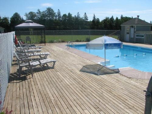 Brudenell Chalets — 3
