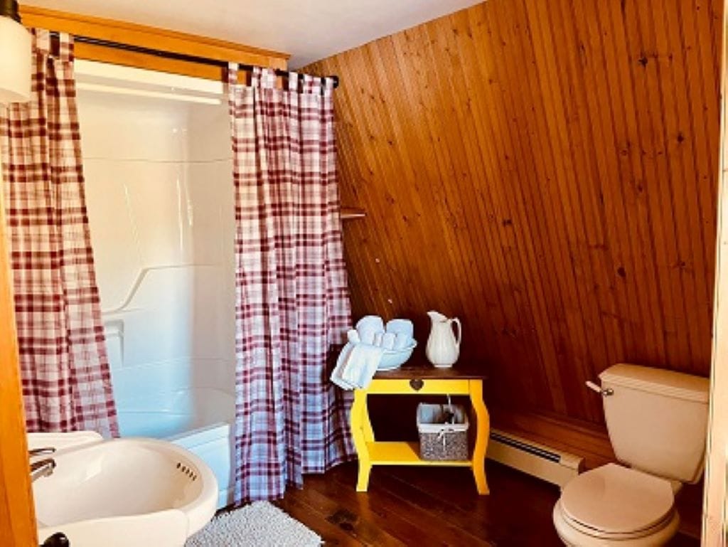 Forest & Lake PEI Cottages and Bed & Breakfast — 5