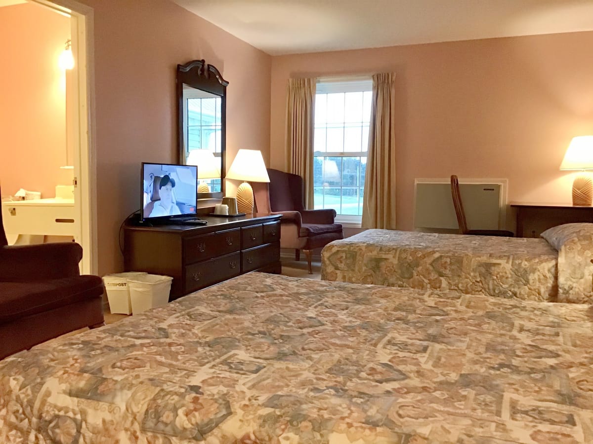 Rollo Bay Inn — 1