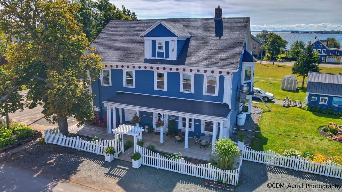 The Georgetown Inn & Restaurant — 2