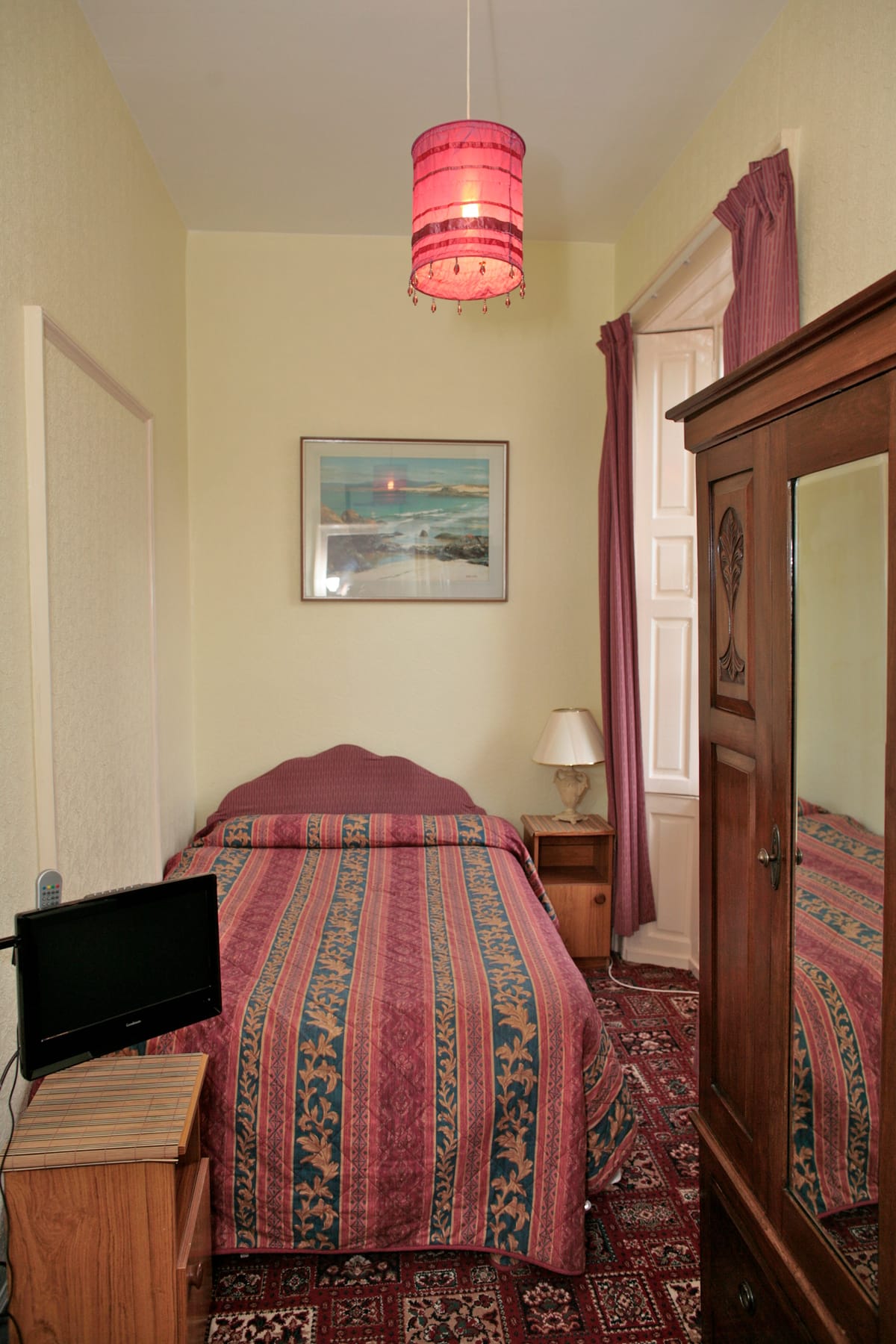 Averon Guest House — 5