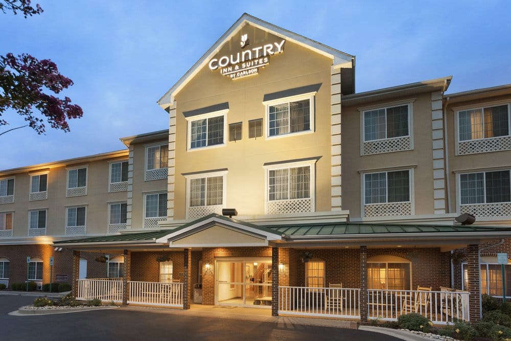 Country Inn & Suites by Radisson, Bel Air/Aberdeen, MD — 1