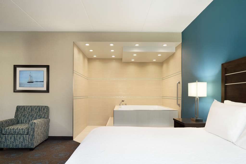 Hampton Inn & Suites Edgewood/Aberdeen-South — 1