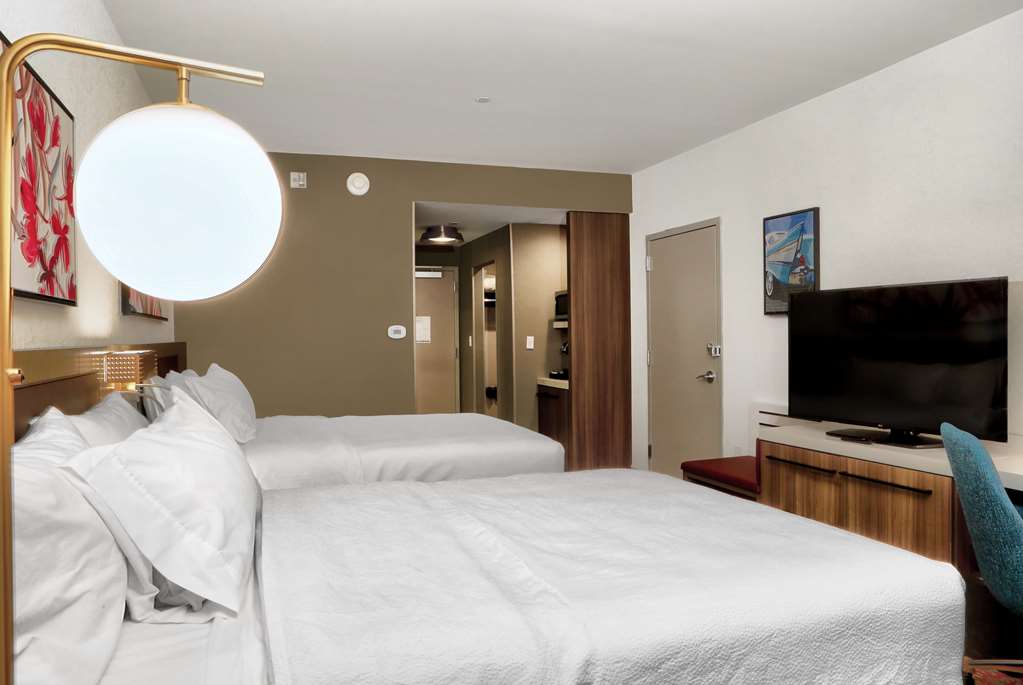 Hilton Garden Inn Bel Air — 1