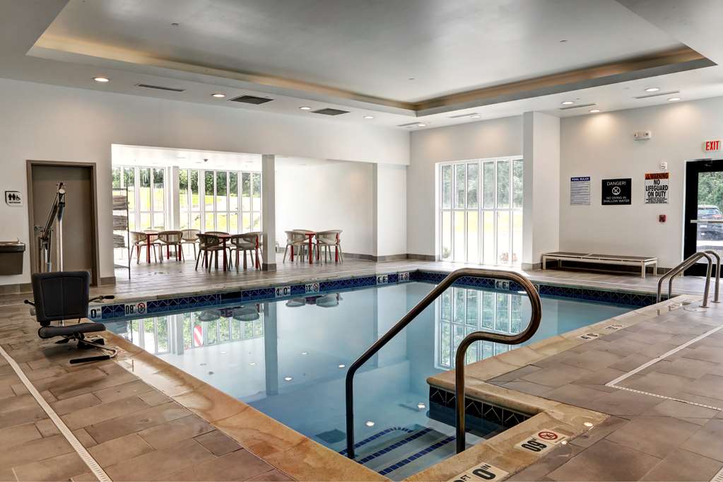 Hilton Garden Inn Bel Air — 2