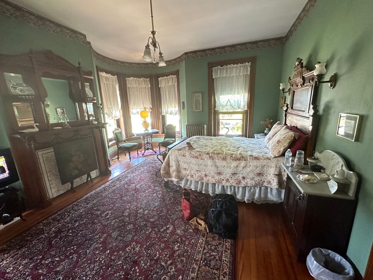 Spencer Silver Mansion — 4