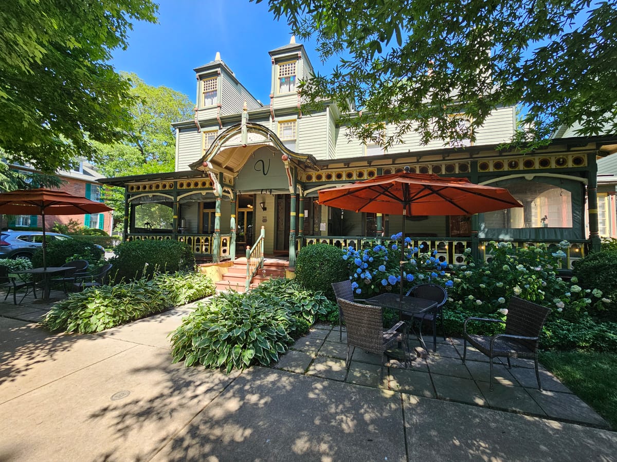 Vandiver Inn — 1