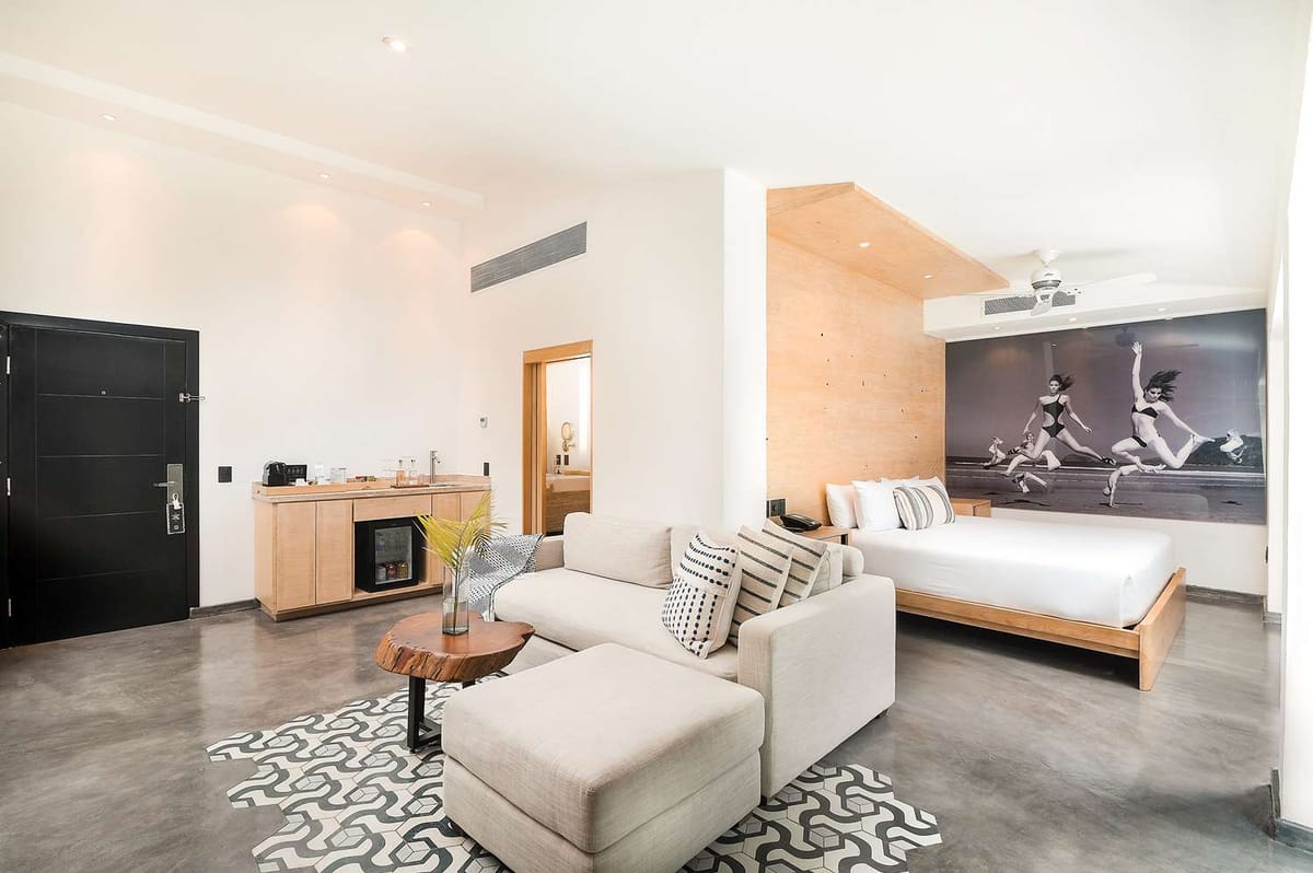 Bahia Hotel & Beach House — 3