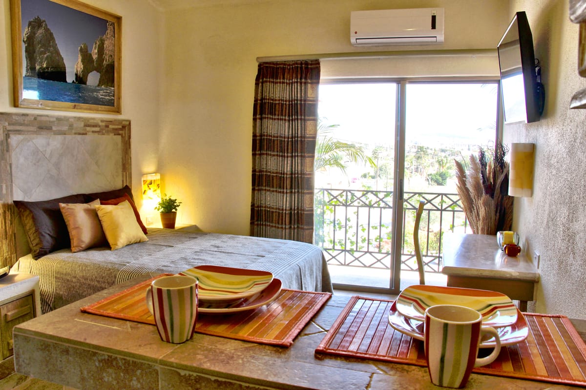 Cabo Vista Hotel — 1
