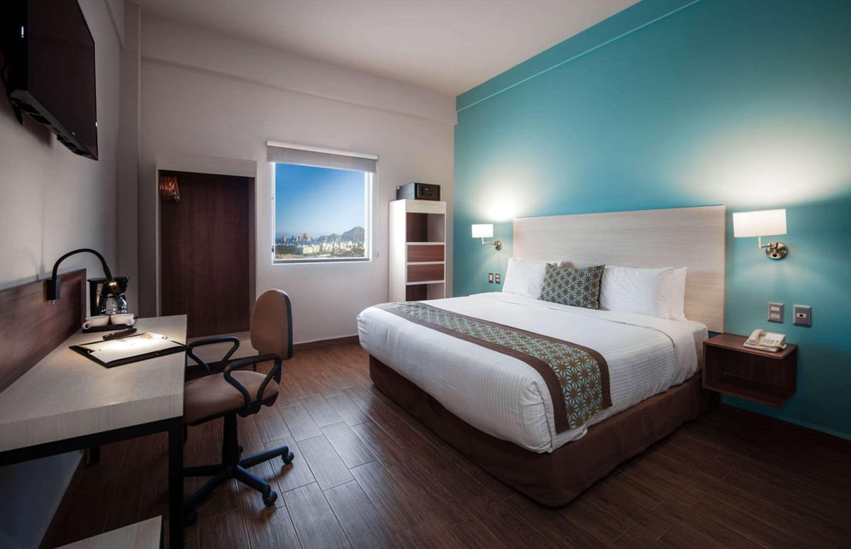 Comfort Inn & Suites Los Cabos — 4