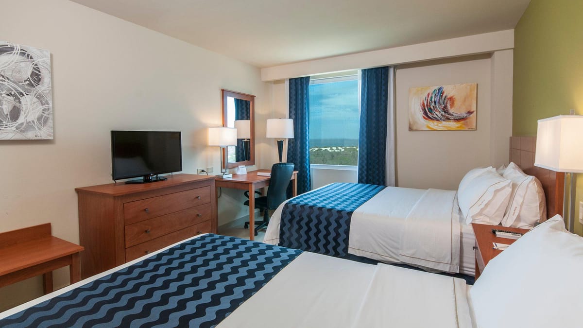 Holiday Inn Express Cabo San Lucas by IHG — 3