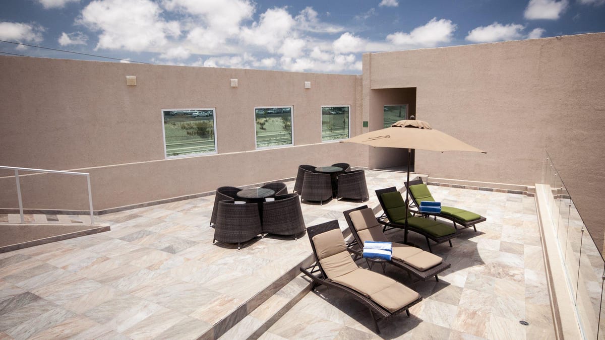 Holiday Inn Express Cabo San Lucas by IHG — 4