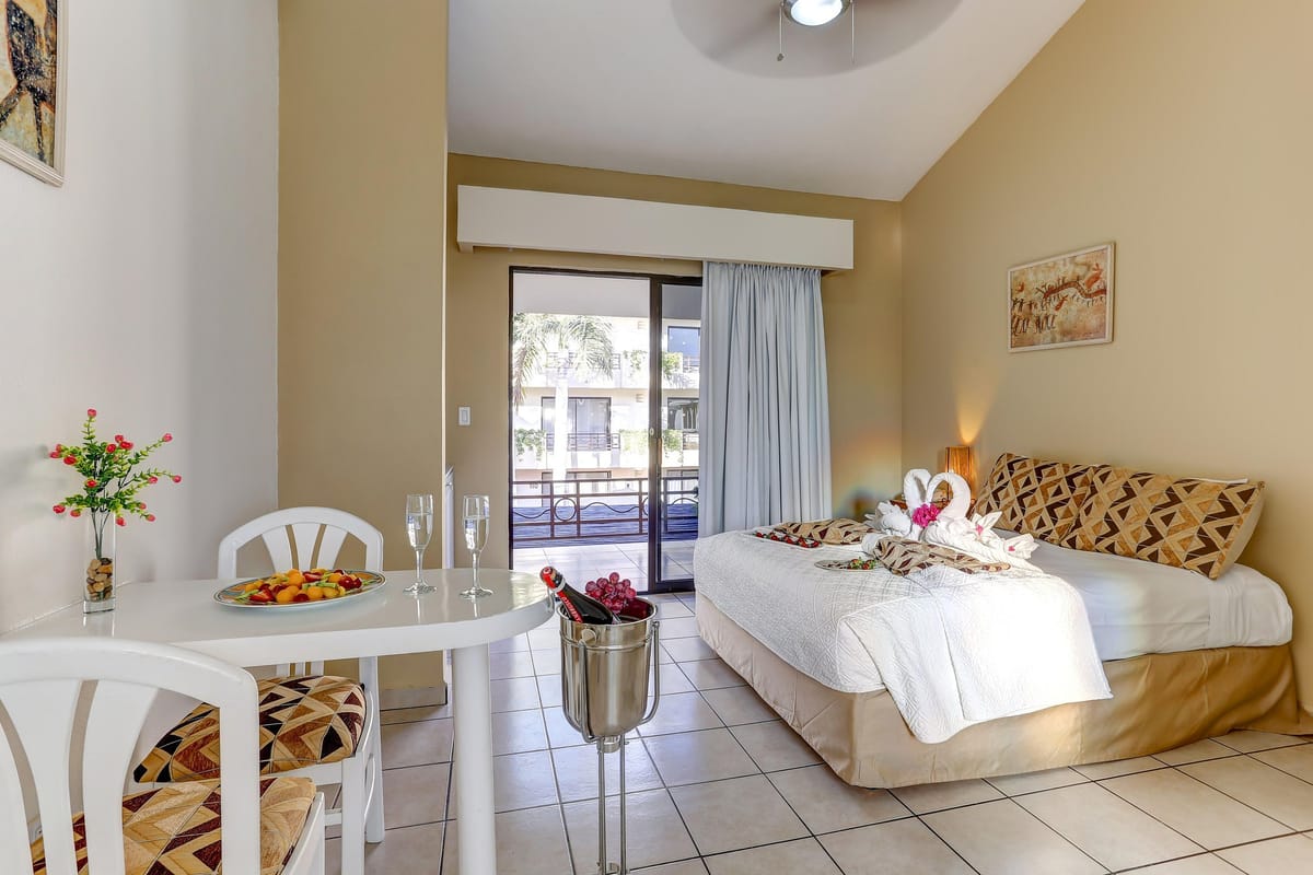 Hotel Santa Fe Cabo San Lucas — 4