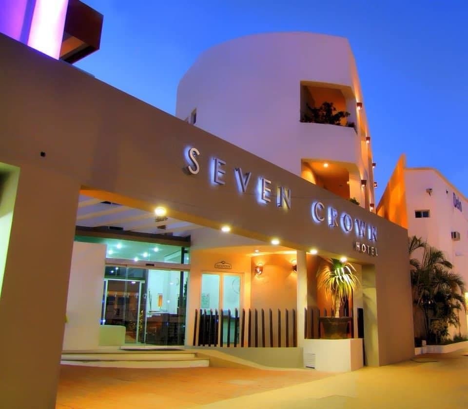 Seven Crown Express & Suites — 2