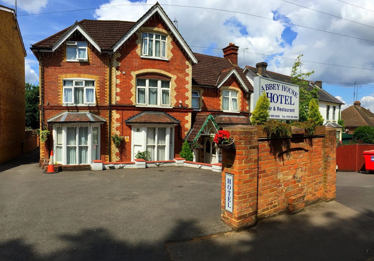 Abbey House Hotel Reading — 2