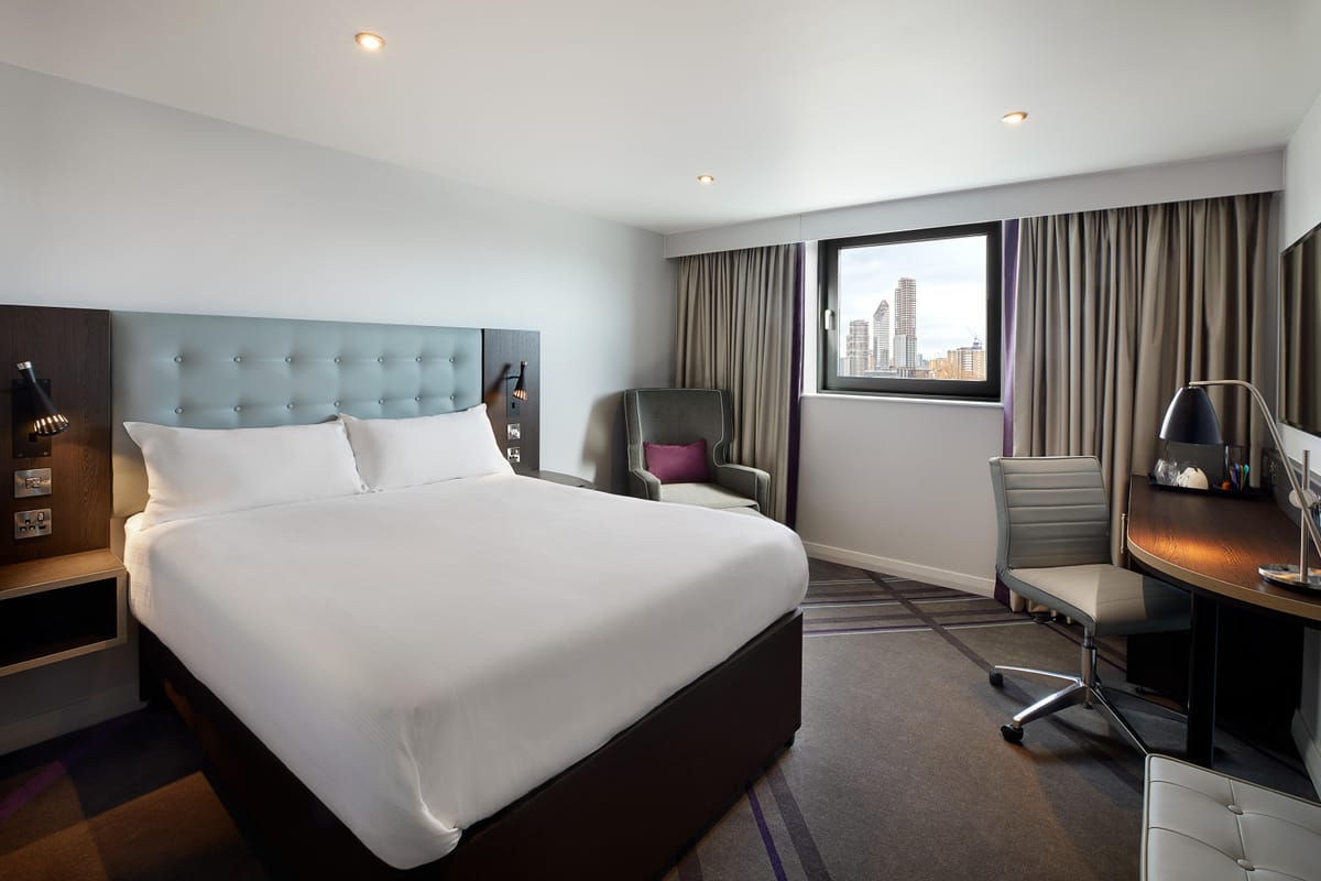 Premier Inn Reading Central hotel — 4