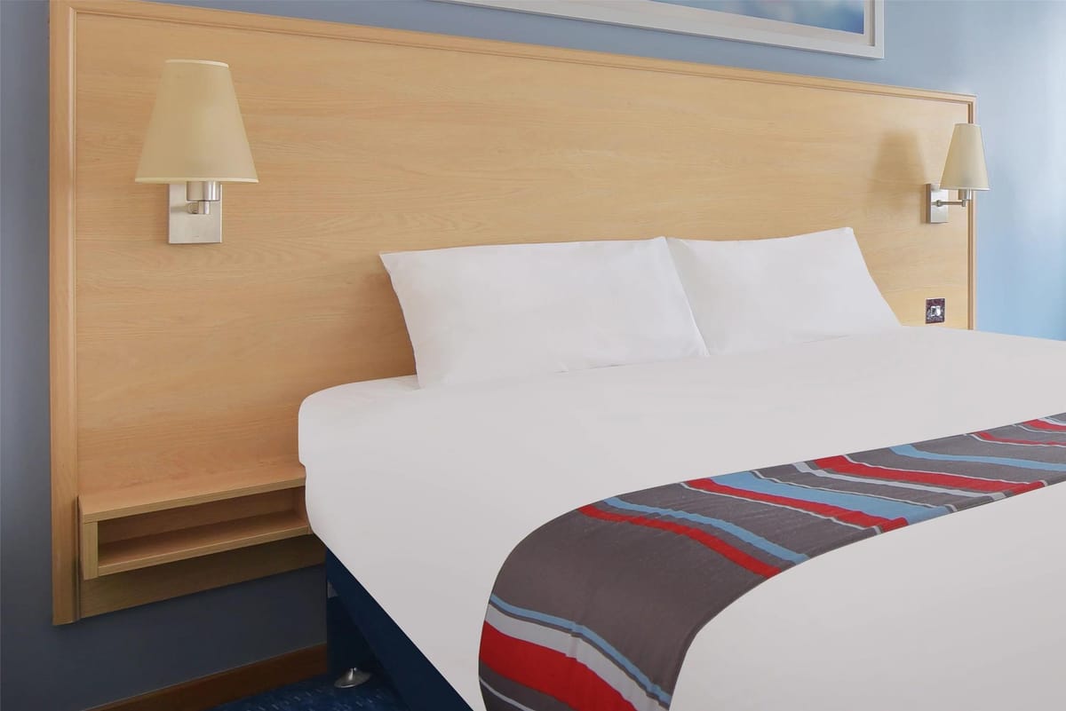 Travelodge Reading M4 Eastbound — 2