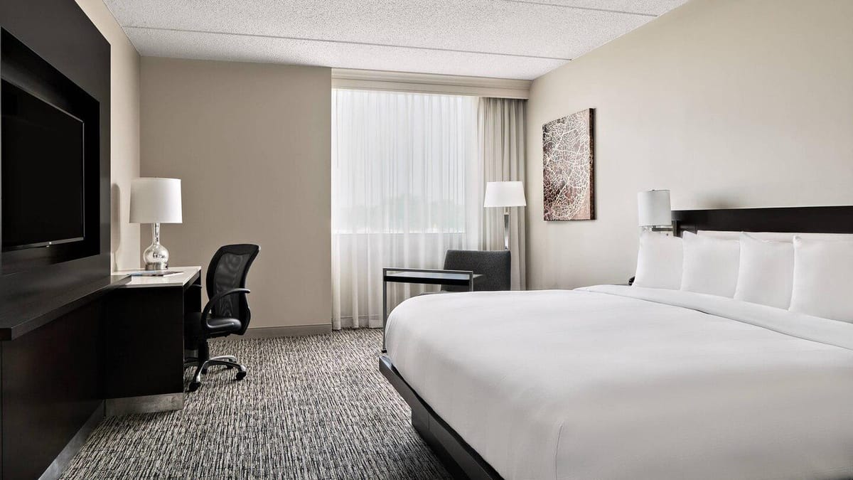 Cleveland Marriott East — 3