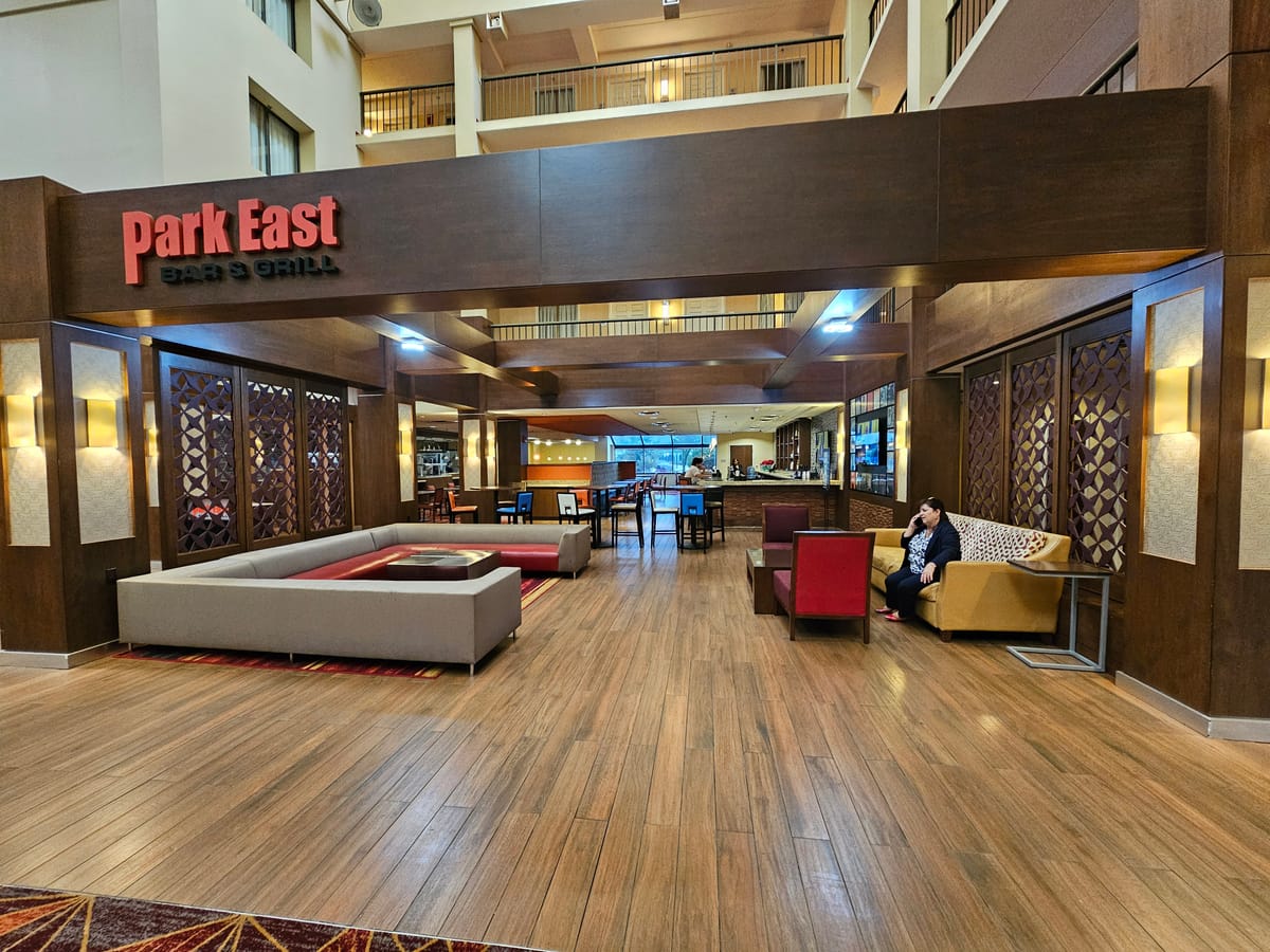 Embassy Suites by Hilton Cleveland Beachwood — 2