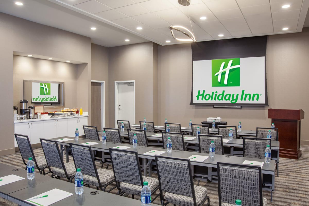 Holiday Inn Cleveland Clinic by IHG — 5