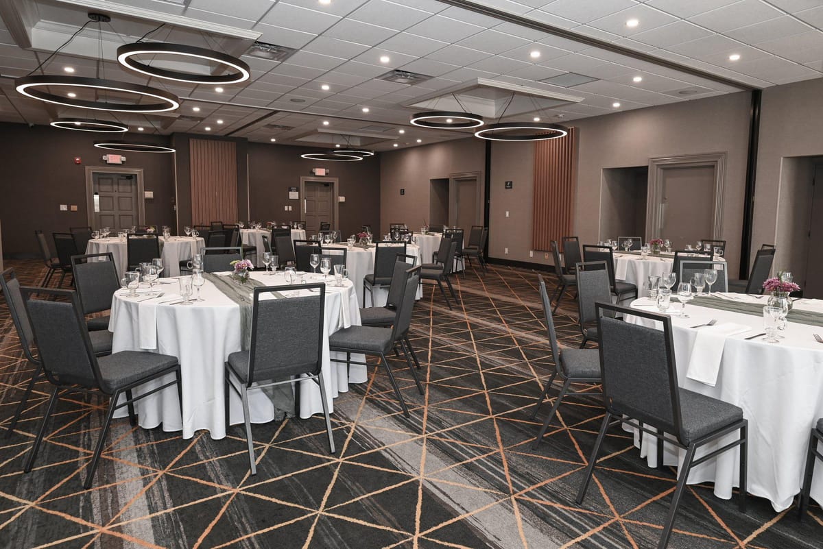 Holiday Inn Cleveland-Mayfield by IHG — 5