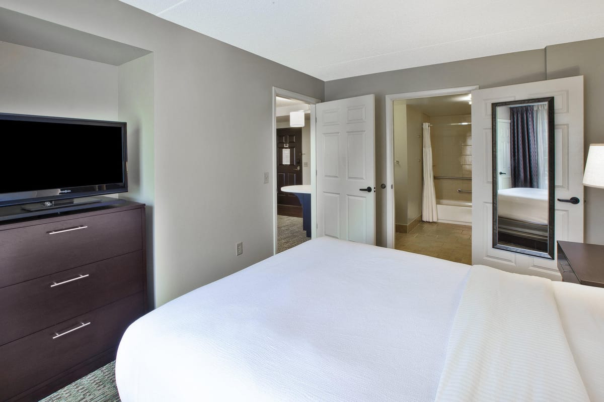 Staybridge Suites Cleveland Mayfield Heights Beachwd by IHG — 3