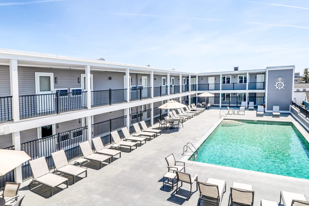 Atlantic Oceanfront Hotel — 5