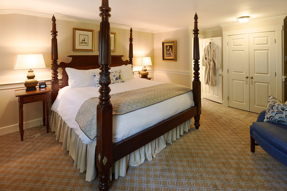Cape Arundel Inn Club House — 5