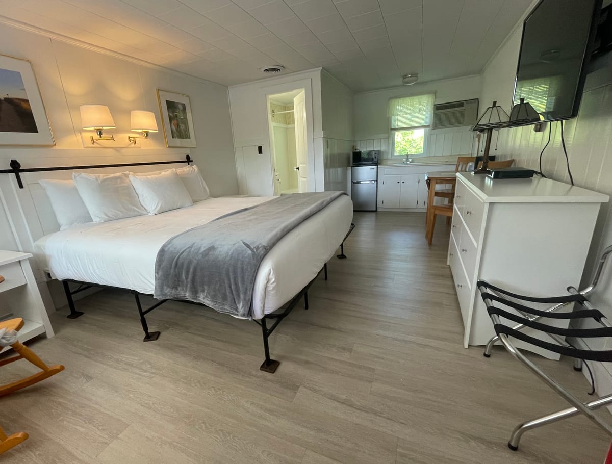 Kennebunkport Motor Lodge — 1
