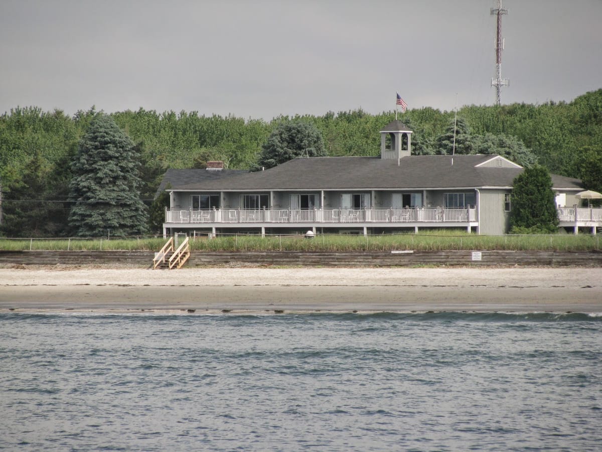 Seaside Inn — 3