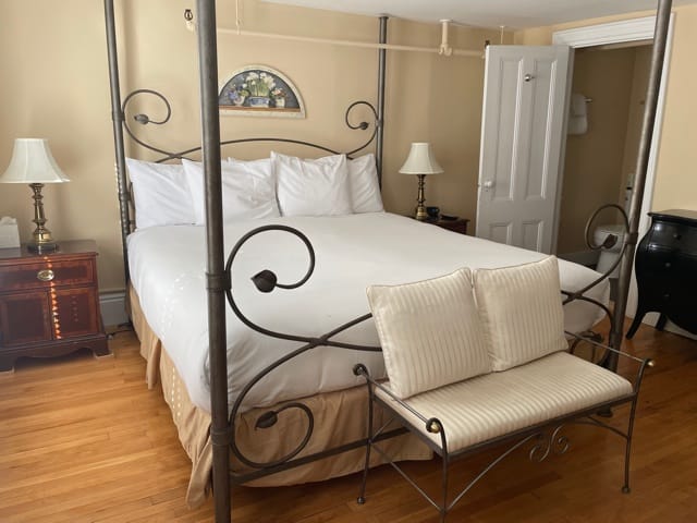 The Kennebunk Inn — 3