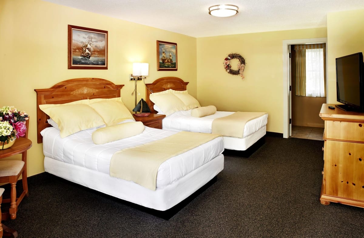 The Lodge at Turbat's Creek — 1