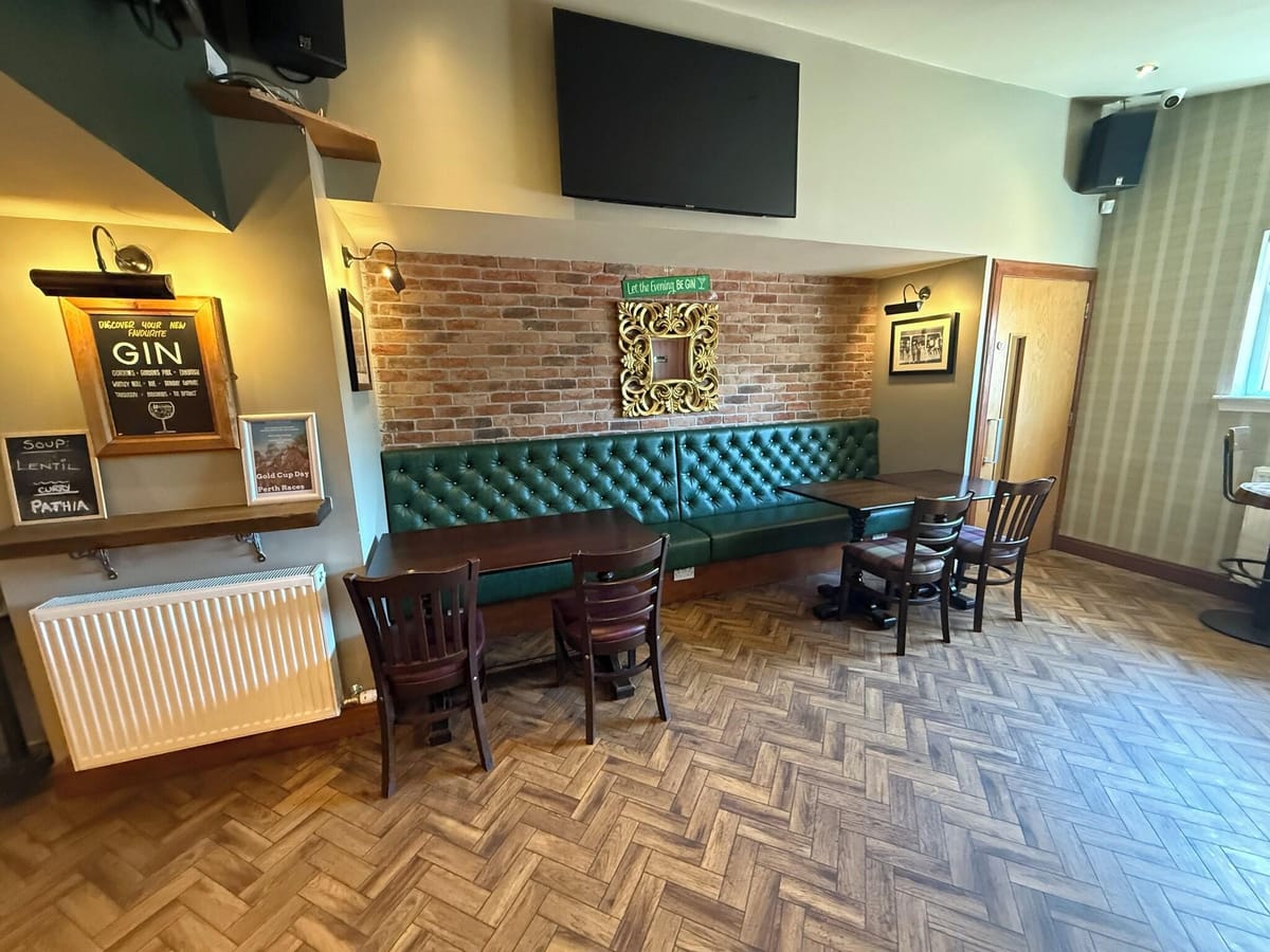 19th Hole Hotel — 3