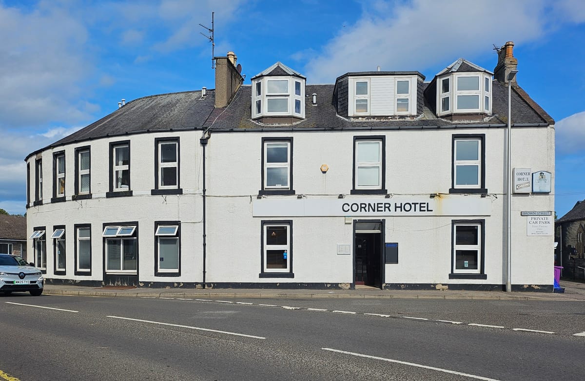 Corner Hotel — 5