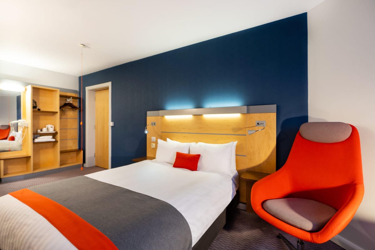 Holiday Inn Express Dundee by IHG — 4