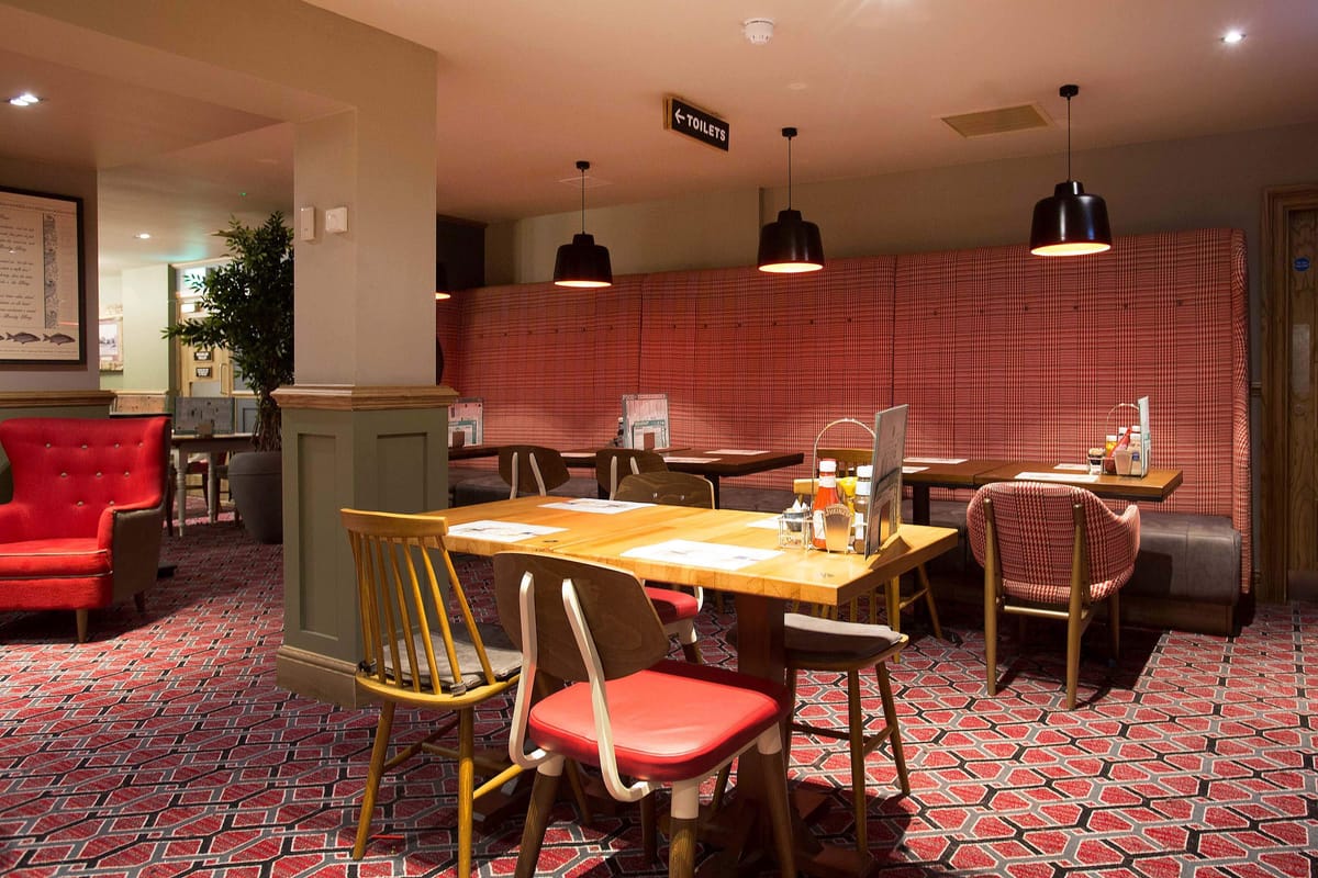 Jolly’s Hotel — 3
