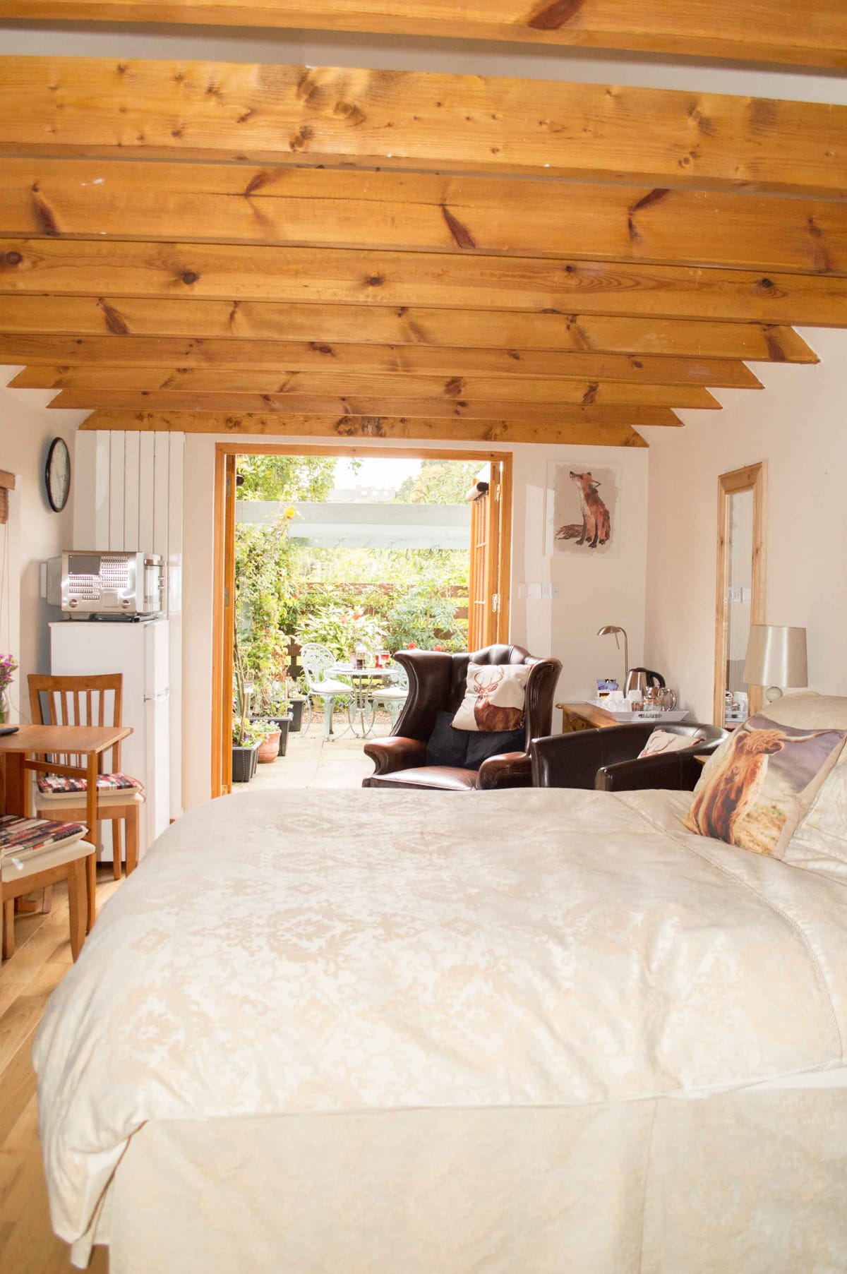 Kirkstyle Hideaway Serviced Bothy — 2